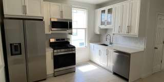 Avondale Three Bedroom! Gallery 2