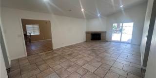 1299 Dogwood Gallery 4