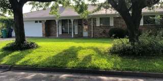 1208 Alpine - House Gallery 1
