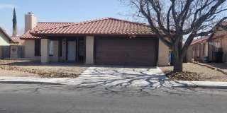 Single Story- 3 Bedroom!! Gallery 1