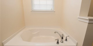 1719 St Johns Ln Gallery 29