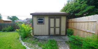 Updated Northeast Park Home Near Loop 410 - Realtor Commission: $500 Gallery 41