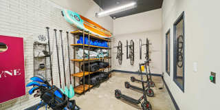 Jayne Gallery 22