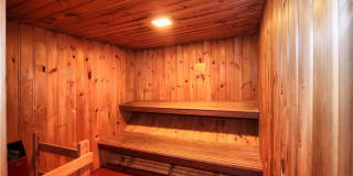 Beautiful Sand Point Condo with Pool & Garage Parking Gallery 11