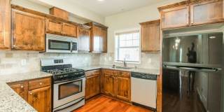 358 Southwest Eastman Parkway Gallery 1