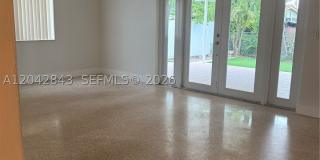 7931 SW 13th Ter Gallery 19