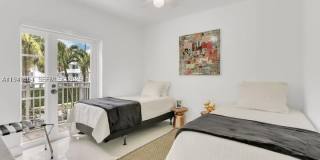290 Sunrise Gallery 8
