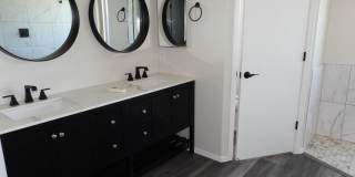 5 bedroom 3 bath Gallery 36