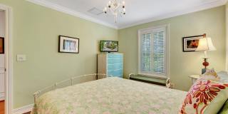 306 N Swinton Avenue Gallery 23