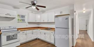 635 6th Street Gallery 1