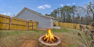 BEAUTIFULLY RENOVATED TWO BEDROOM IN CHAPIN Gallery 27