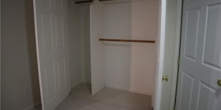 1103 Garden Court Gallery 9