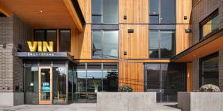 Broadstone Vin Gallery 43