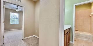 SPACIOUS 5-BEDROOM POOL HOME IN NORTH PORT Gallery 51