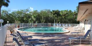 2/2 Condo with Marina and River Views-Includes cable and water Gallery 20