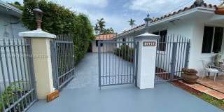 1530 SW 23rd St Gallery 1