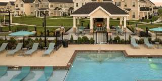 Hickory Cottages Apartments Gallery 21