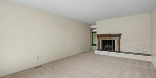 819 Gleneagle Dr Gallery 6