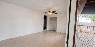 320 ARBOLES Drive Gallery 20