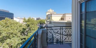 425 Broadway Apartments Gallery 22