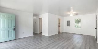 1803 Freeman Street Gallery 1