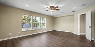 Beautiful Home in Exclusive Mill Creek Landing – Lawn Care & Pest Control Included! Gallery 19
