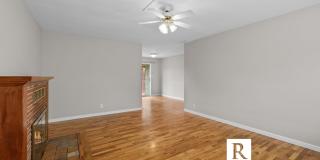 3 Bedroom / 2 Bath - Ranch Style Home West Medford / Huge Back Yard! Gallery 7