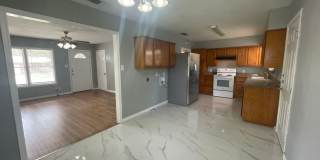 Priced to Rent- 3/1.5 Nice update! Accepting Sec 8 Gallery 7