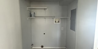 1208 Alexander Street Gallery 10