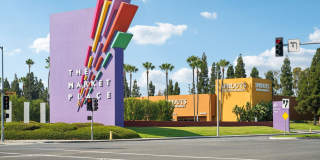 Axiom Tustin Gallery 42