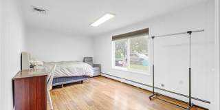 99 Lambert Place Gallery 14