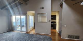 Village Walk: 3 Bedroom 2 Bath Attached Townhouse Village Walk: 3 Bedroom 2 Bath Attached Townhouse Gallery 3