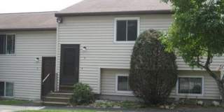 901 Mammoth Road Gallery 1