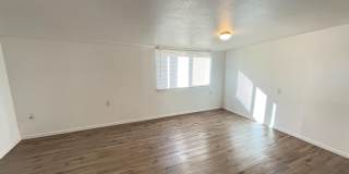 3722 N S Dakota Avenue Gallery 9