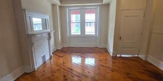 203 W WYOMING Avenue Gallery 3
