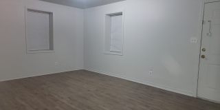 402 Stephens Street Gallery 1