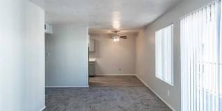 Peaks at Los Ranchos Gallery 18