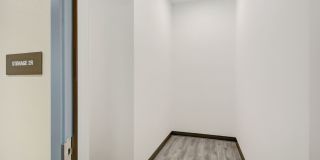 Coming Soon! Modern 2 Bed, 2 Bath Condo in Prime Ontario Location. Gallery 27