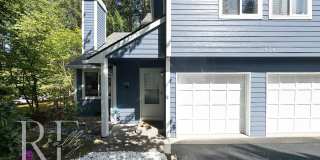 Townhome Convenience with the Feel of a Private Home Gallery 1
