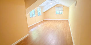 106 Montrose Drive Gallery 28