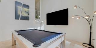 4535 Dean Martin Drive Gallery 7