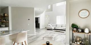151 Islington Gallery 9