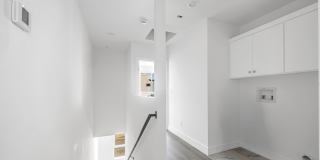 1158 W. 38th St Gallery 21