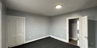12 Woodland Street Gallery 7