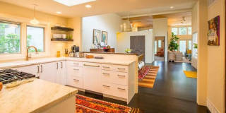 4 Bed 3.5 Bath Carolyn Heights Home W/Stunning Finishes & Ideal Outdoor Space!  Option for Early June or Early July move in! Gallery 13
