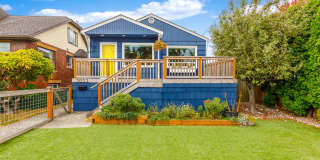 Adrimal Craftsman Home 2 Bedroom 1.75 Bath Plus 3rd Unfinished Room in Bright Basement Gallery 1