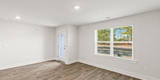 Brand New Town Home close to the beach! Gallery 9