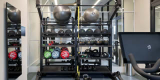 The Hadley Gallery 26