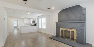 1002 Fulton Gallery 8