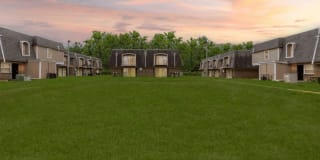 Ravenwood Apartments Gallery 8